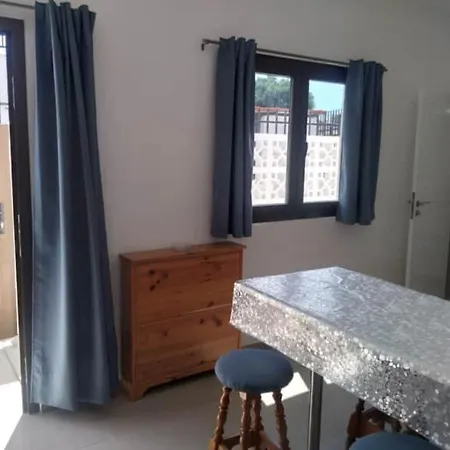 Prázdninový dům Yumbo Rainbow Homes B *