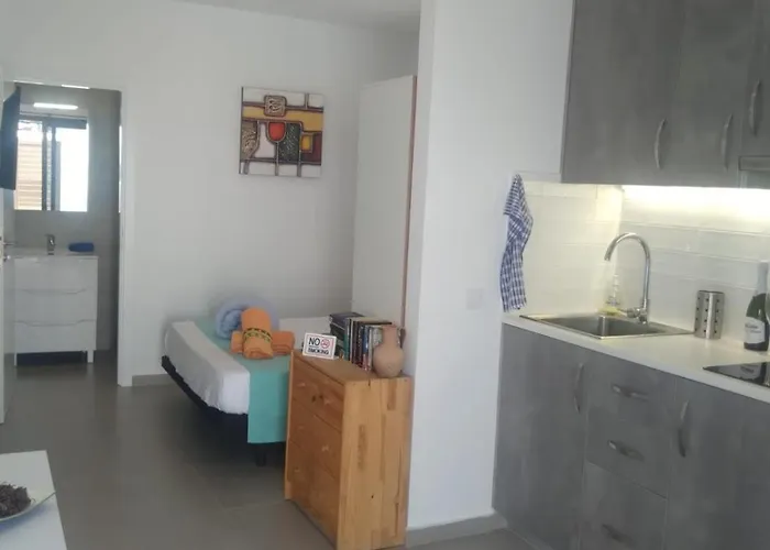 Yumbo Rainbow Homes B