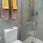 Yumbo Rainbow Homes B 펜션