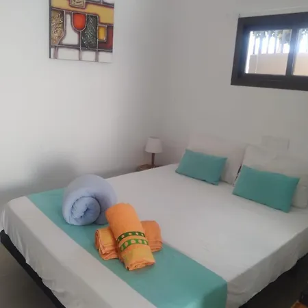 Yumbo Rainbow Homes B Dom wakacyjny