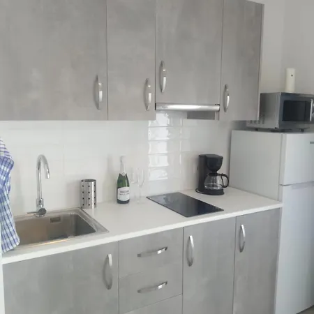 Dom wakacyjny Yumbo Rainbow Homes B